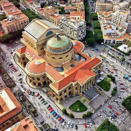 Gasthuis Charme Palermo-by E&k Palermo